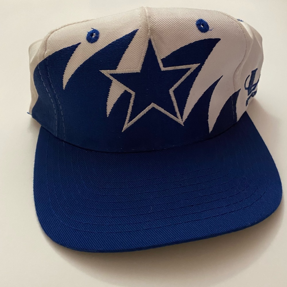 Dallas hat